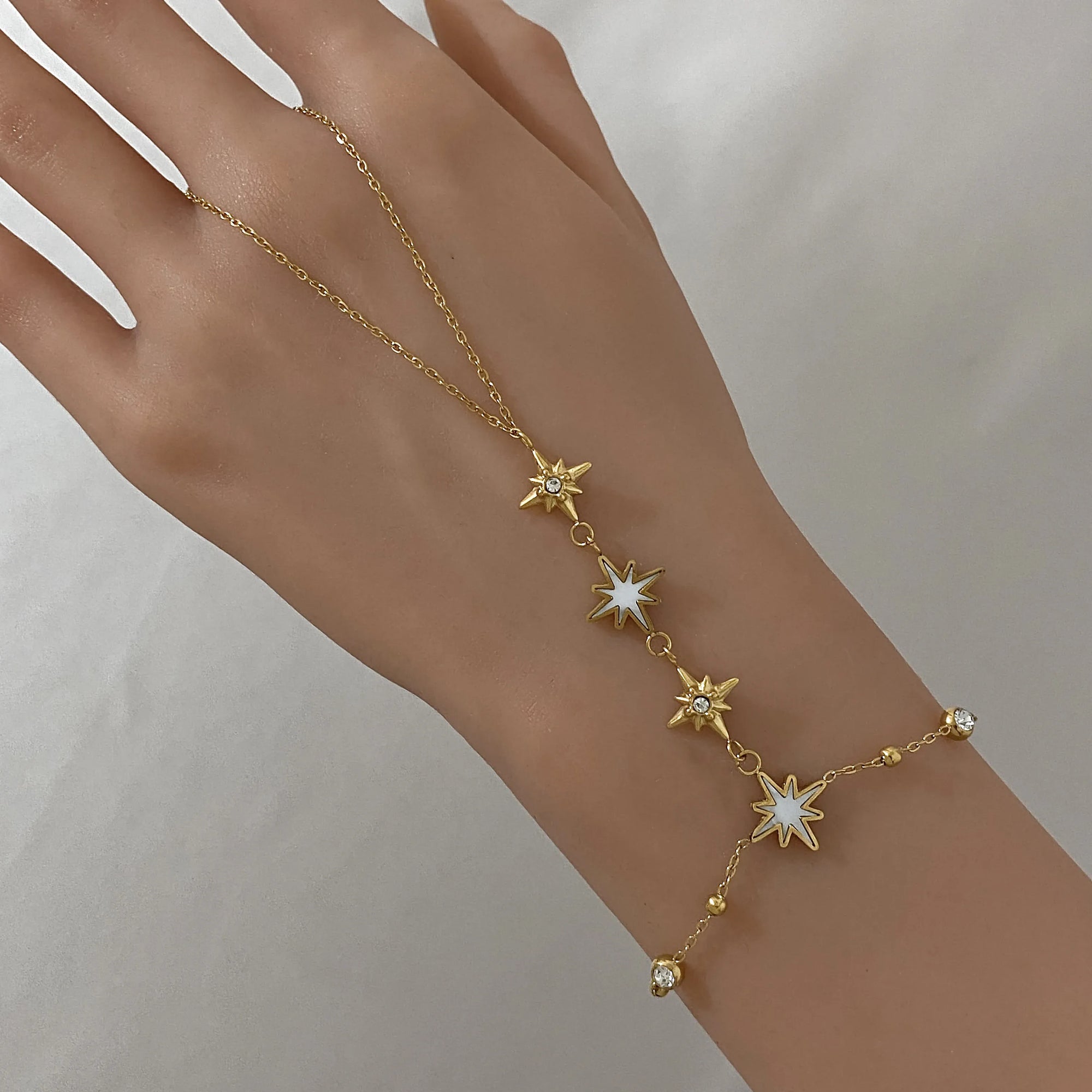 Bijou de Mains Etoile