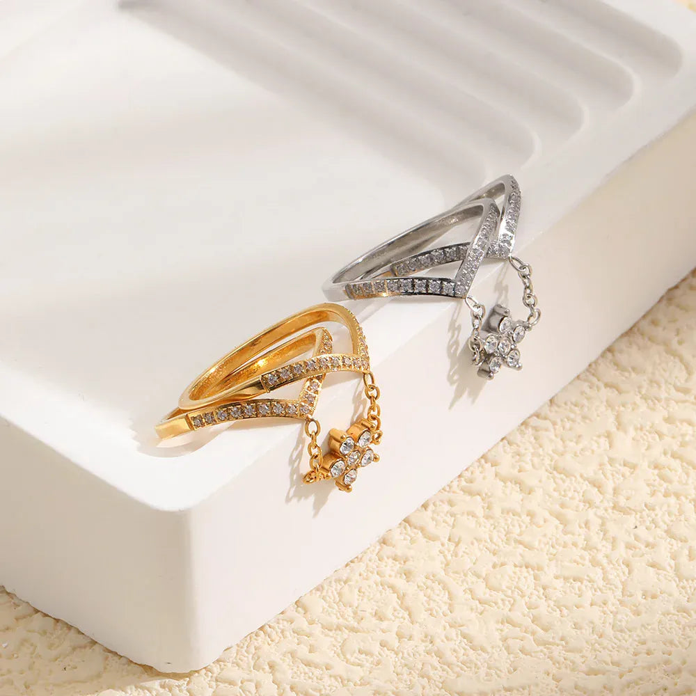 Bague avec Chaine Etoile