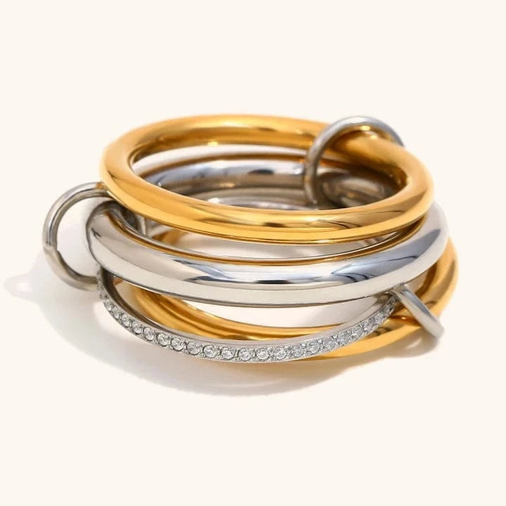 Bagues qui s&#39;assemblent