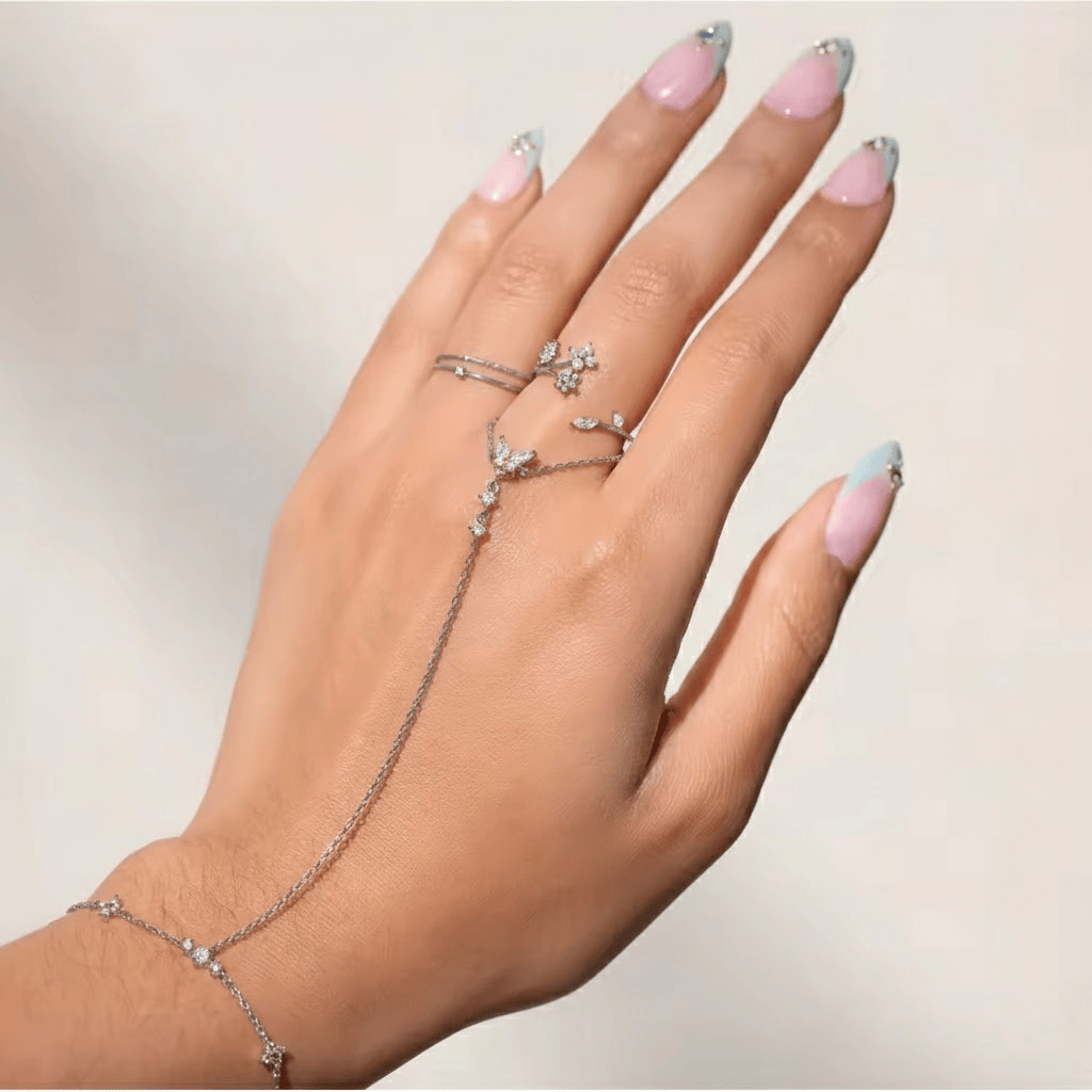 Bijou de Main Papillon