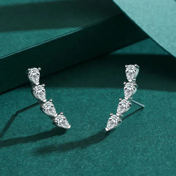 Boucles d&#39;Oreilles Montantes Strass