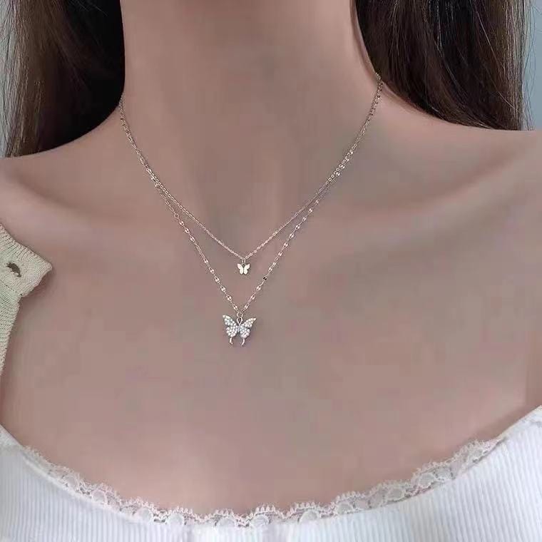 Collier chaine papillon