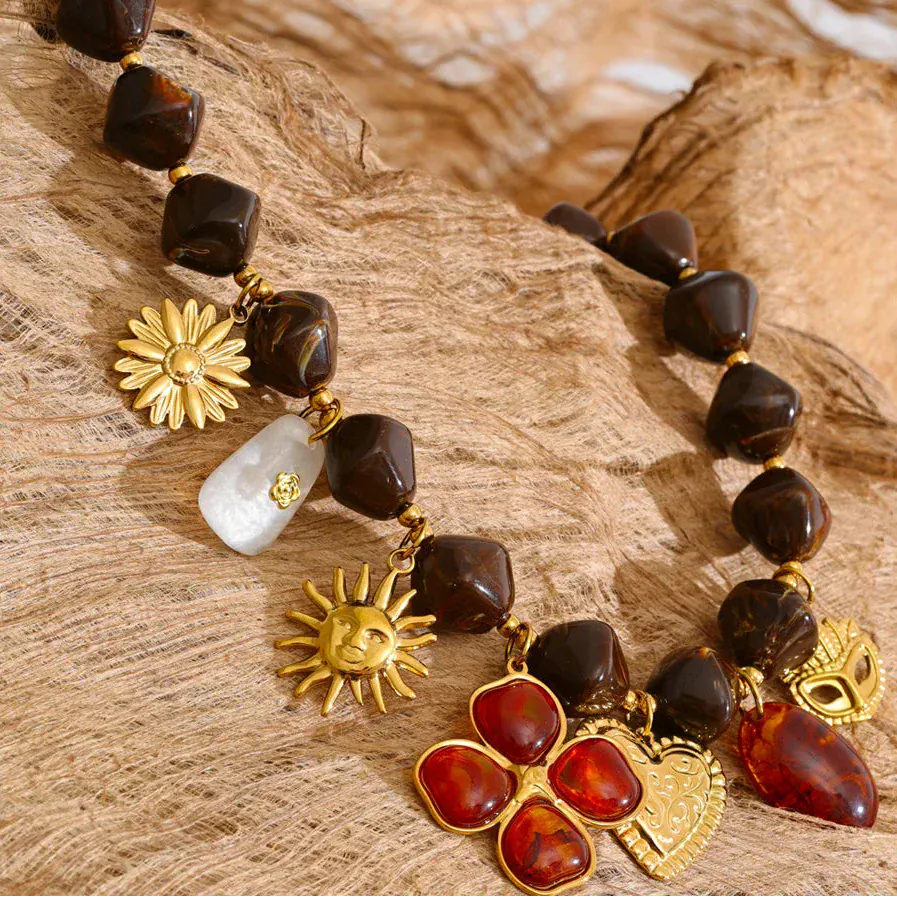 Collier Charm Marron