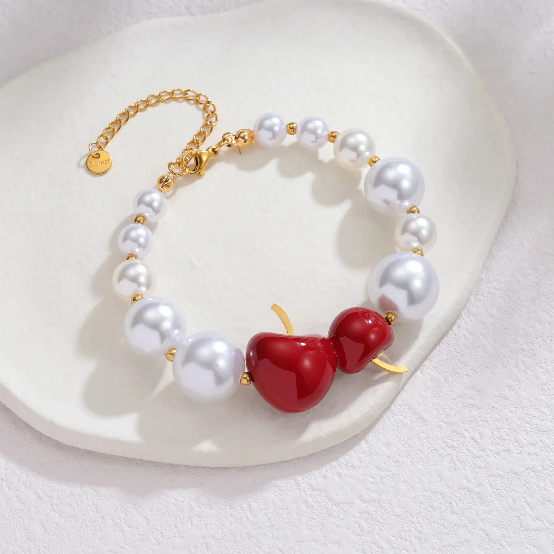 Collier Charms Cerise