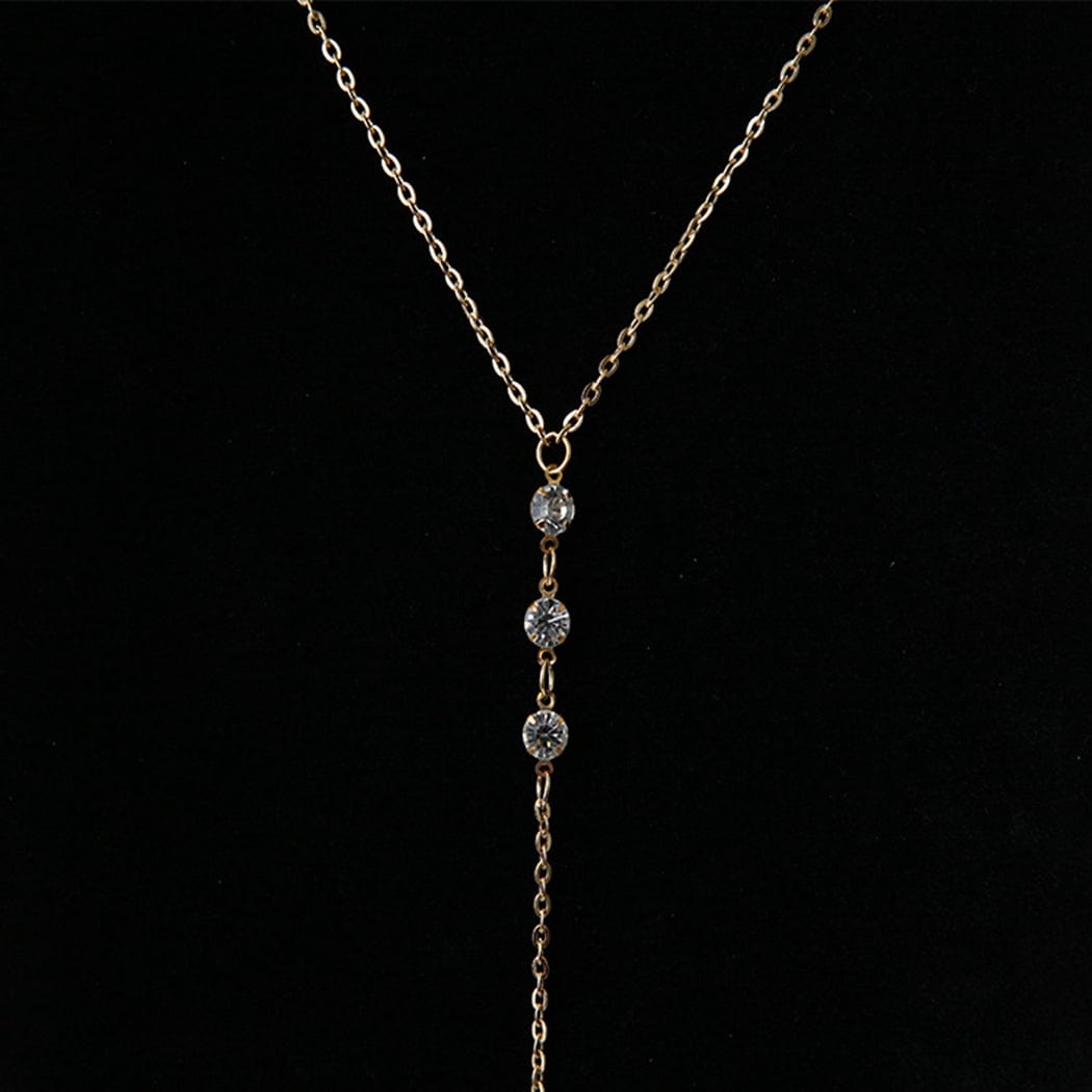 Collier dans le dos mariée