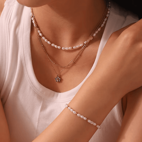 Collier Fleur Noire Strass Acier Inoxydable - Bijou Femme