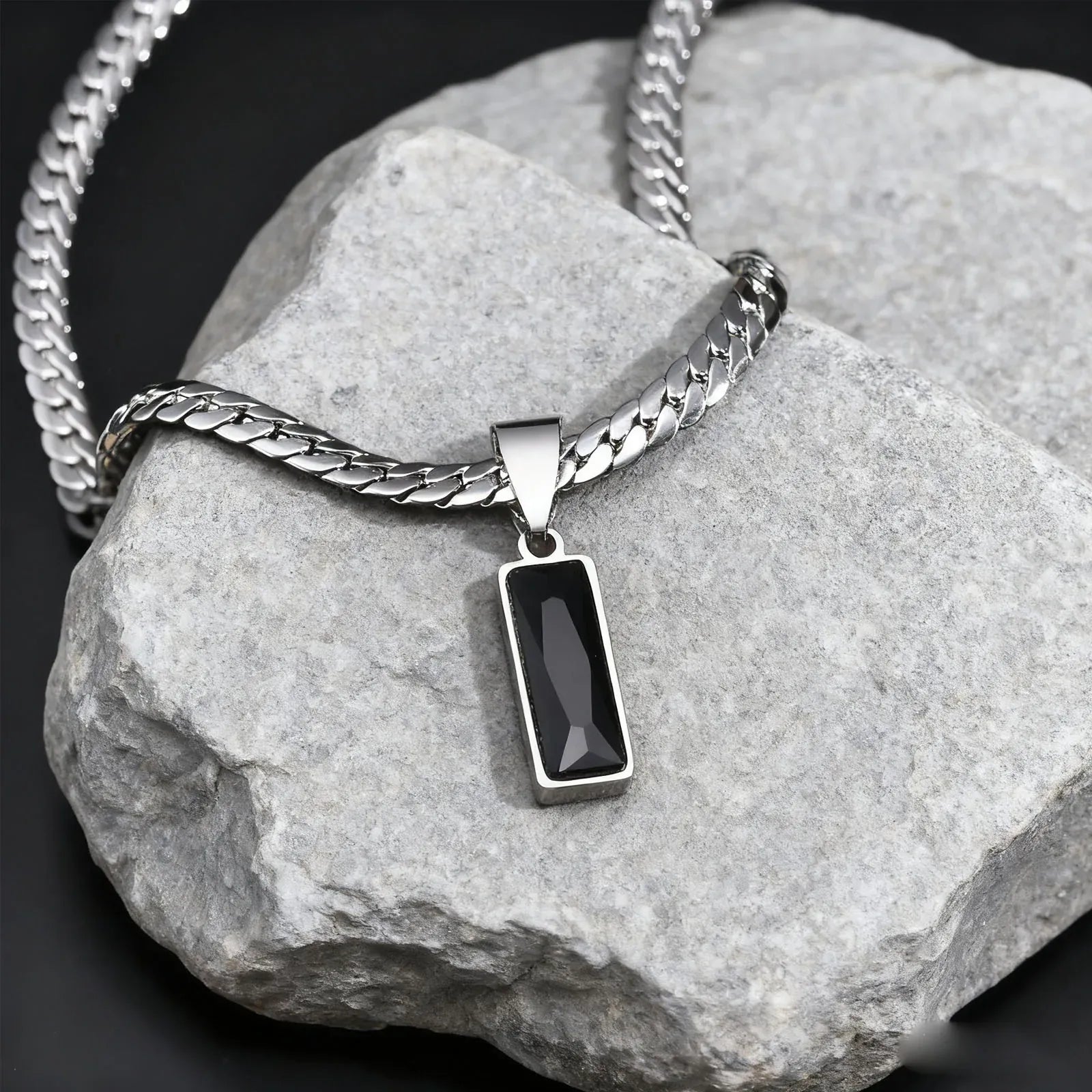 Collier Homme Noir et Argent