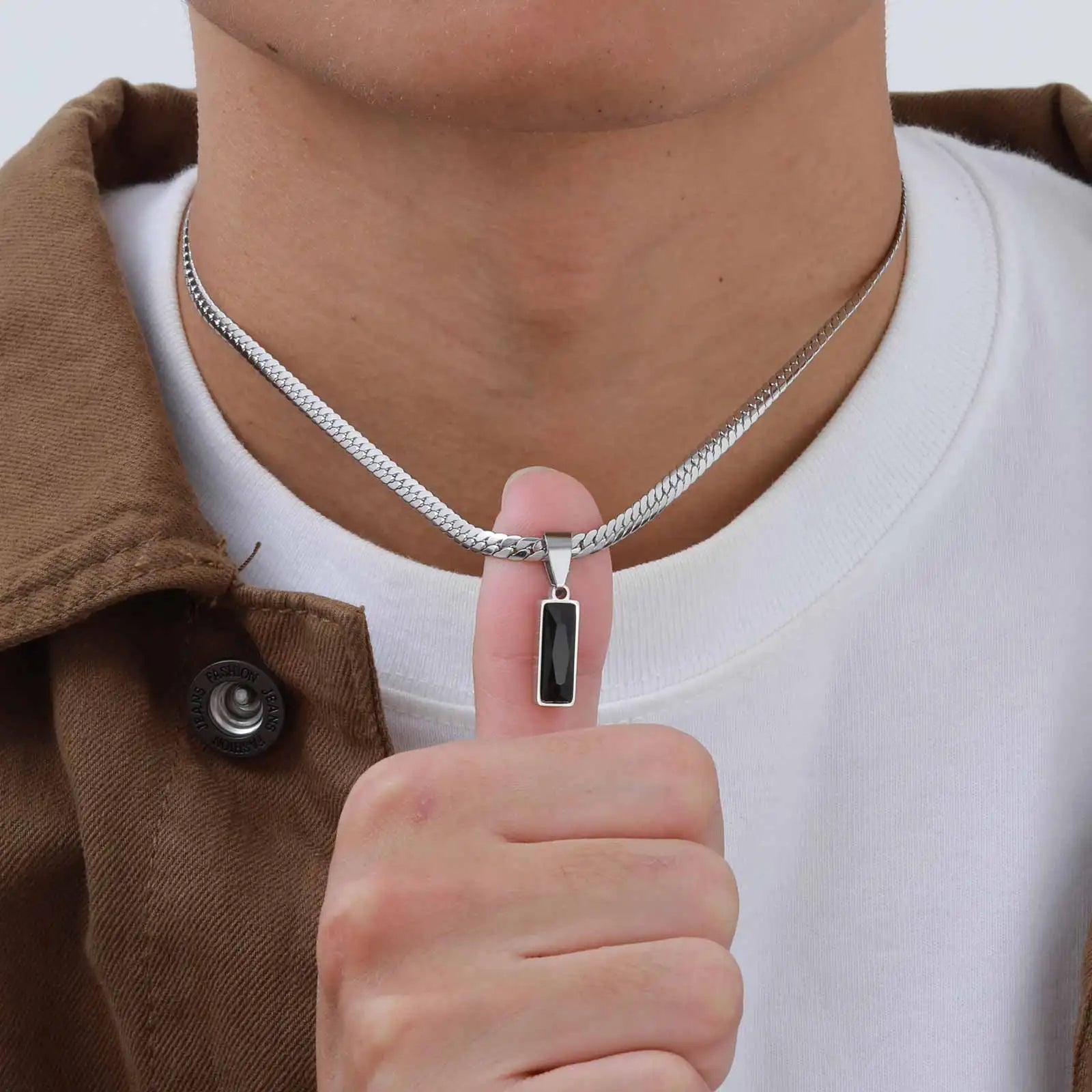 Collier Homme Noir et Argent