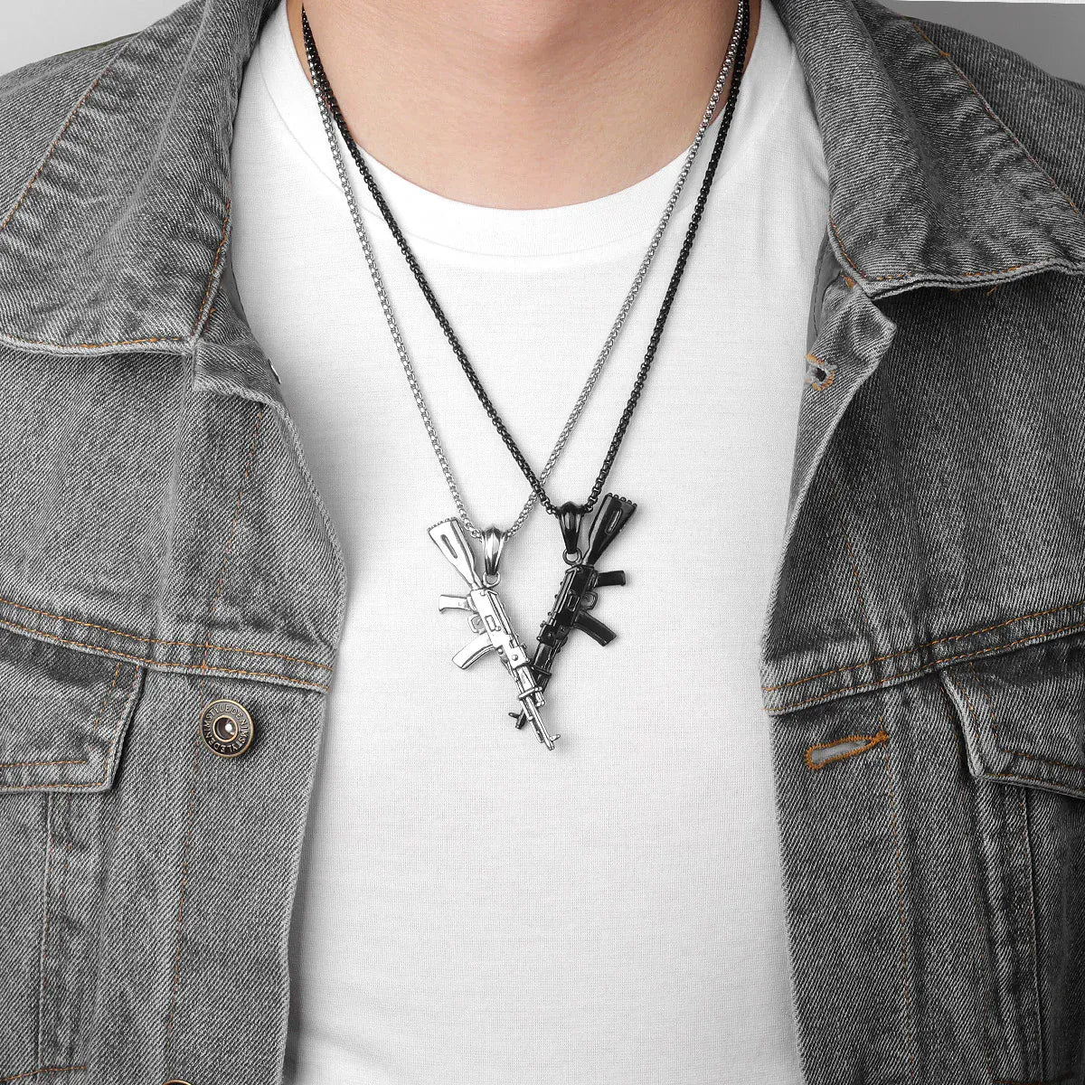 Collier Homme Pistolet
