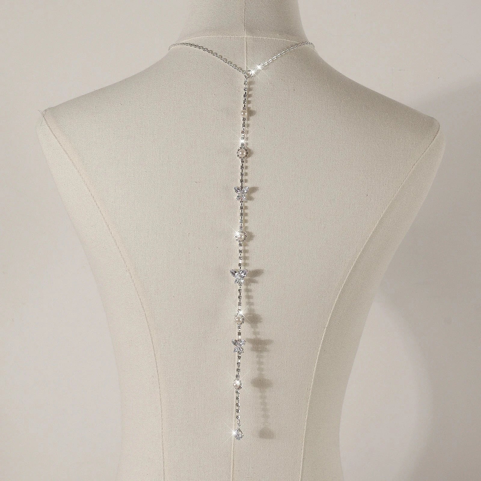 Collier pour Décolleté dans le Dos