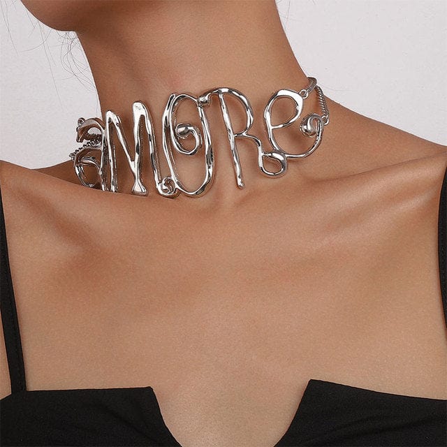 Amore choker